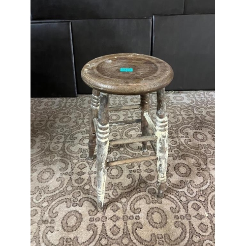 422 - An Antique Bar Stool (32cm Wide x 61cm High)