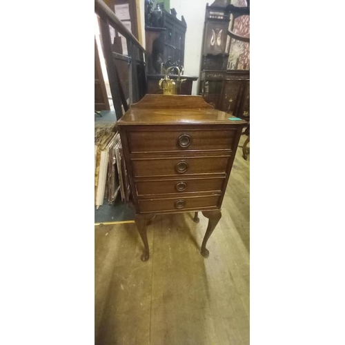 27 - Vintage Mahogany Bedside Chest with 4 drawers