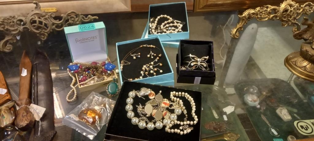 Mix Lot of Costume Jewellery