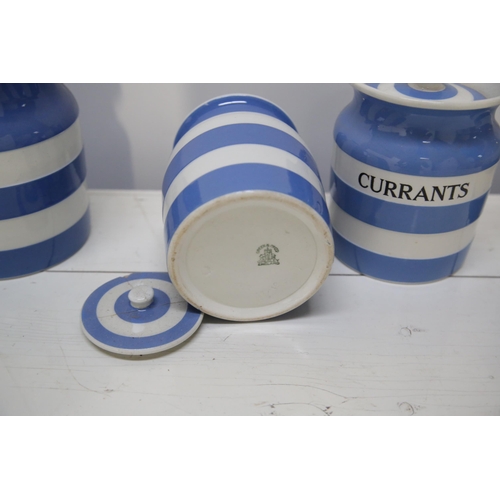 164 - Blue and White Cornishware Set of 5 Graduated Barrells (13 cm W x 16 cm H)