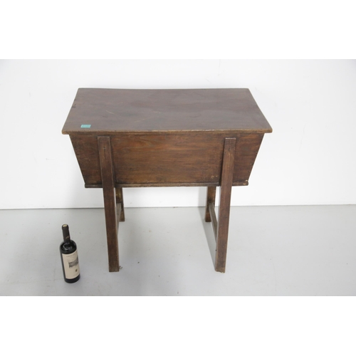 195 - 19th Century Mahogany Dough Box / Meal Table (80 cm W x 88 cm H x 46 cm D)