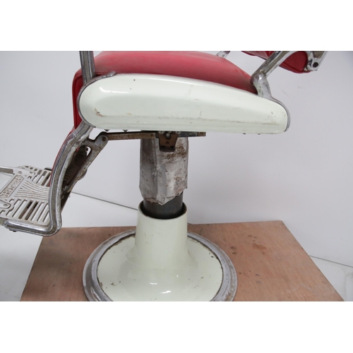 32 - A Belmont Art Deco Barbers Chair, damage to mechanism (70 cm W x 145 cm H x 140 cm D)