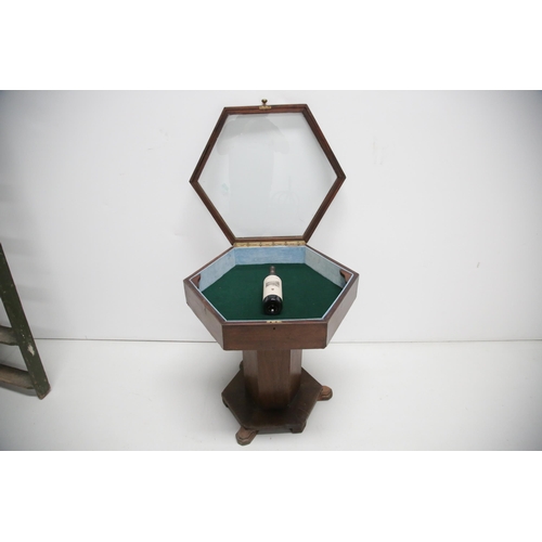 43 - Art Deco Design Mahogany Hexagonal Curio Table (70 cm W x 75 cm H)