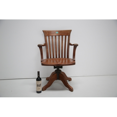 9 - Edwardian Oak Swivel Desk Chair (60 cm W x 90 cm H x 55 cm D)