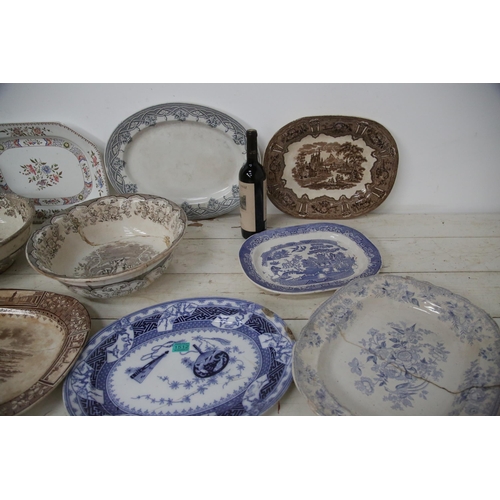 1512 - Extensive Collection of Spode, Willow Pattern Platters and Bowls