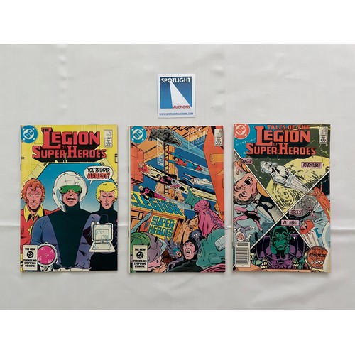 5 - The Legion of Superheroes Comic Collection (15 in lot) #296, 300 (Anniversary Issue), 303, 305, 306 ... 