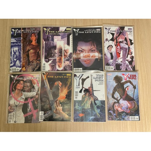 340 - Y: The Last Man - Complete set. 55 Comics + Graphic Novel/TPB.
Lot comprises of Graphic Novel #1 whi... 