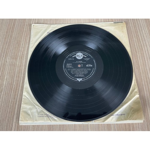 194 - ELVIS PRESLEY - ORIGINAL VINYL LP COLLECTION. Comprising of :
GI Blues - MONO RD-27192. VG+/Ex Condi... 