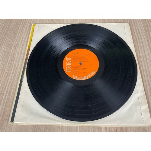 194 - ELVIS PRESLEY - ORIGINAL VINYL LP COLLECTION. Comprising of :
GI Blues - MONO RD-27192. VG+/Ex Condi... 