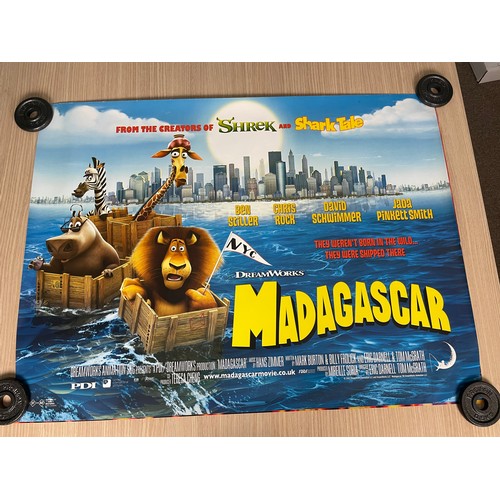 182 - FOURTEEN original UK Quad Film  Cinema Posters. DISNEY & OTHER ANIMATIONS MOVIE POSTERS. Featuring:
... 