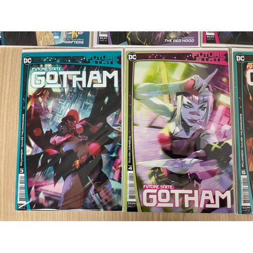 2 - BATMAN FUTURE STATE BUNDLE. 14 x DC Comics.
Featuring:
Future State: The Next Batman - #1 - 4 (2021)... 