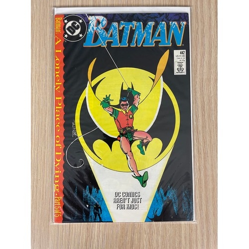 5 - BATMAN - 1980's Comic bundle - 13 DC Comics in total.
Features #407 (Year One part 4, #419, 424, 432... 