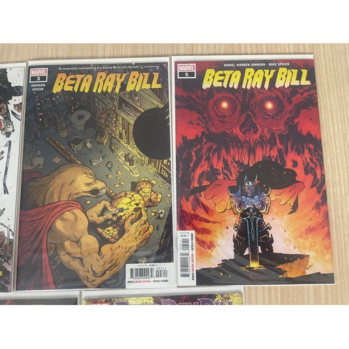 58 - BETA RAY BILL - 7 x Marvel Comics
Features:
Beta Ray Bill (2021) #1 - 3 & 5
Beta Ray Bill Godhunter ... 