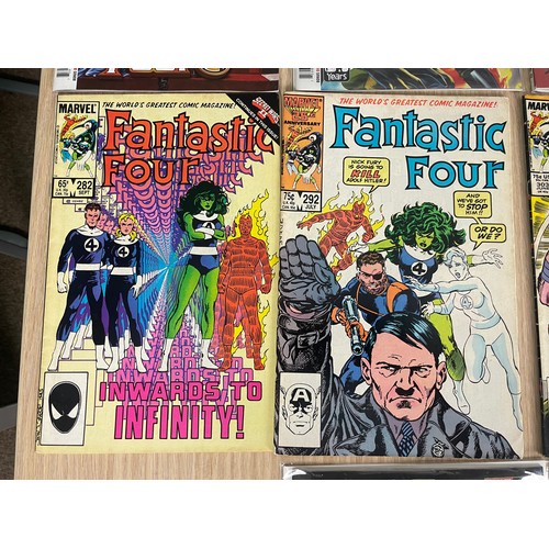 46 - FANTASTIC FOUR BUNDLE - 25 x Marvel Comics. Various Decades from 1980's to Present Day including som... 