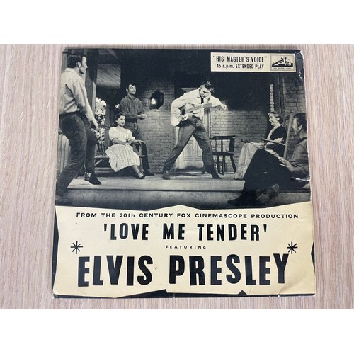 194 - ELVIS PRESLEY - LOVE ME TENDER E.P. ORIGINAL UK HMV (Round Centre) Vinyl EX. IN EX+ Condition Origin... 