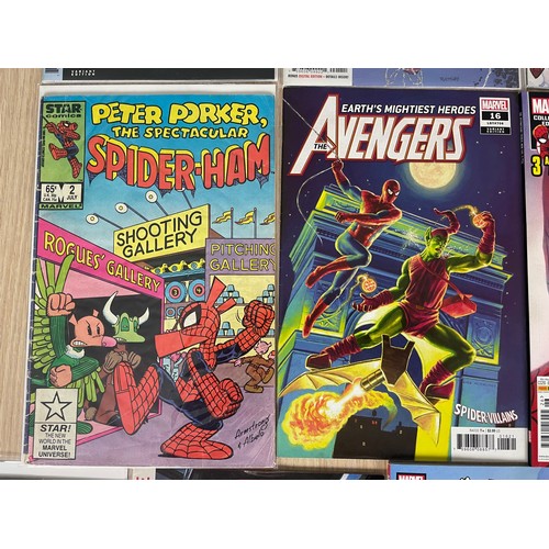 79 - SPIDER-MAN & SPIDER-MAN RELATED COMICS - 13 x Marvel Comics.
Featuring Amazing Spider-man #75 Gleaso... 