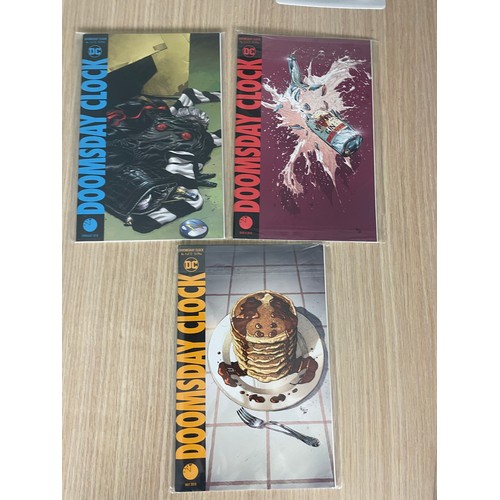 306 - Doomsday Clock #1 - 12 Complete set inc #1 Lenticular cover. DC Comics (2018). All Bagged and in NM ... 