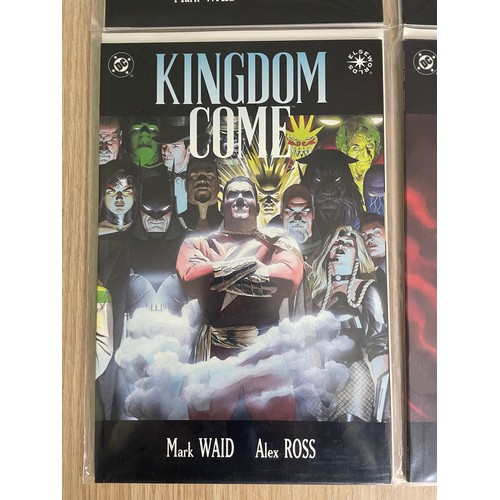 373 - Kingdom Come #1-4 - Complete DC Comics run. (1996). All Bagged & Boarded all FN/NM Condition.