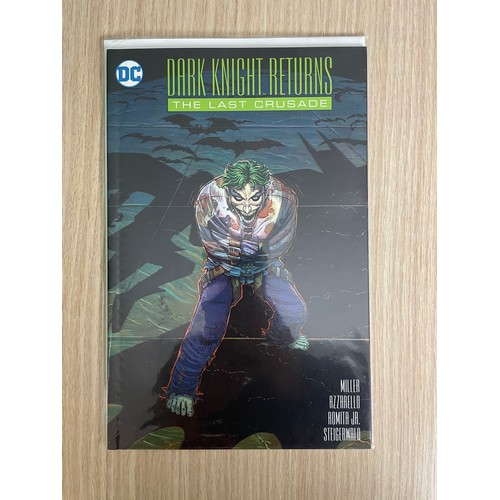 380 - DC COMICS - BATMAN DARK KNIGHT COMIC COLLECTIONS.
Featuring Dark Knight Strikes Again 1-3 / DKIII #1... 