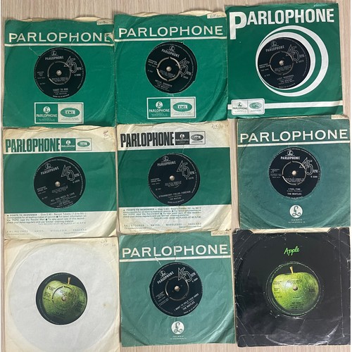 550 - 9 x The Beatles 7” 45 rpm singles many first pressings. 
Featuring: 
Hello, goodbye 1st pressing EX+... 