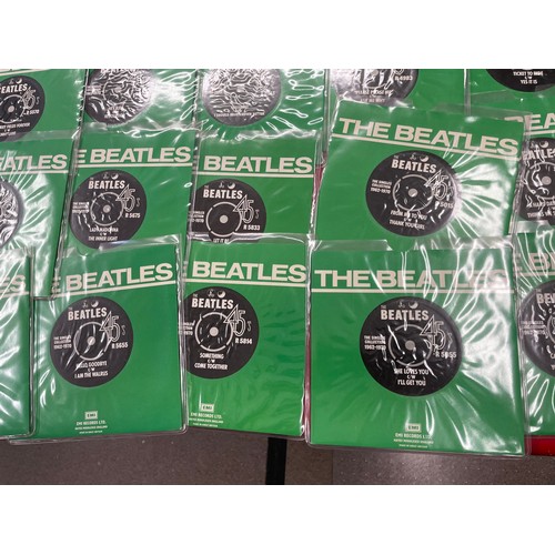 482 - 23 x Beatles 45RPM 7