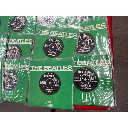 482 - 23 x Beatles 45RPM 7