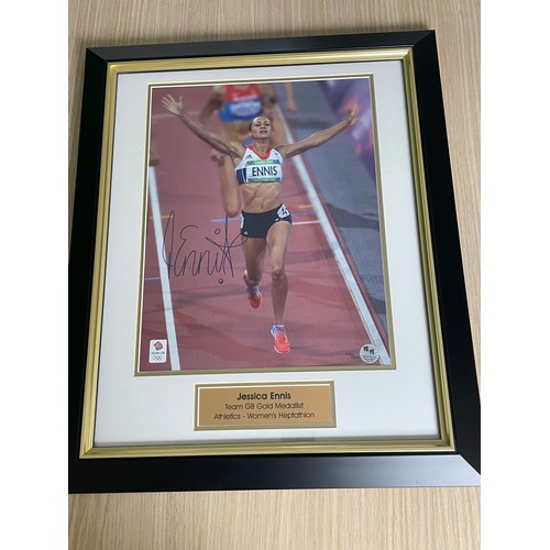 478 - JESSICA ENNIS HAND SIGNED LONDON 2012 MOUNTED PREINT - Official London 2012 Memorabilia.
Includes Ce... 