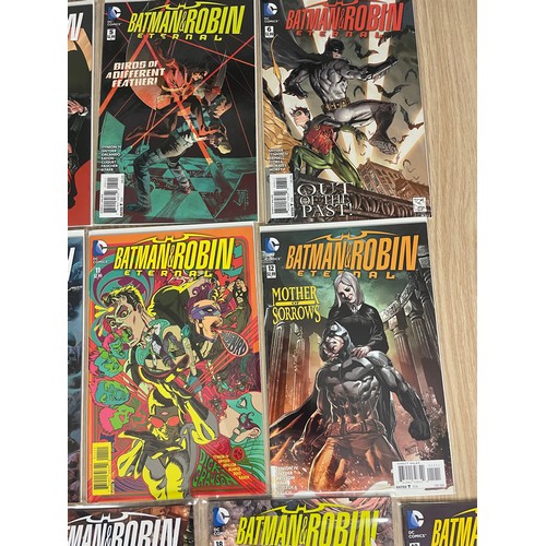 291 - Batman & Robin Eternal #1-26. DC Comics 2015. VF/NM Condition.