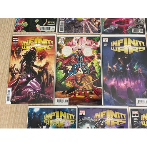 293 - Infinity Countdown issues + Infinity War #1-6 (including variants). Marvel Comics 2018. 14 Comics in... 