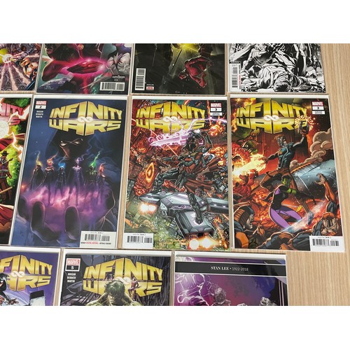 293 - Infinity Countdown issues + Infinity War #1-6 (including variants). Marvel Comics 2018. 14 Comics in... 