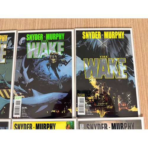 41 - THE WAKE #1 - 10 plus Directors Cut. Vertigo Comics, Scott Snyder. New/NM Condition (2010) All Bagge... 