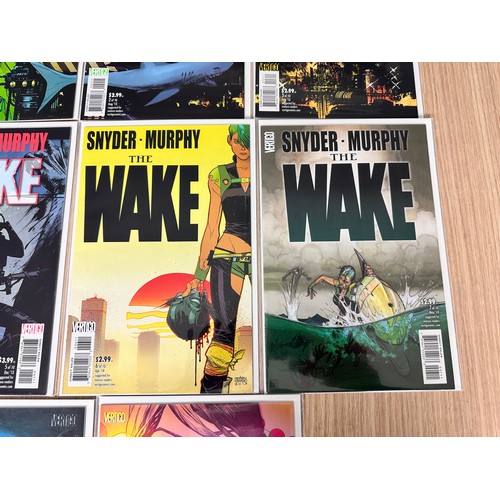 41 - THE WAKE #1 - 10 plus Directors Cut. Vertigo Comics, Scott Snyder. New/NM Condition (2010) All Bagge... 