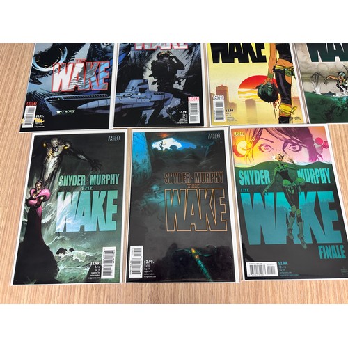 41 - THE WAKE #1 - 10 plus Directors Cut. Vertigo Comics, Scott Snyder. New/NM Condition (2010) All Bagge... 