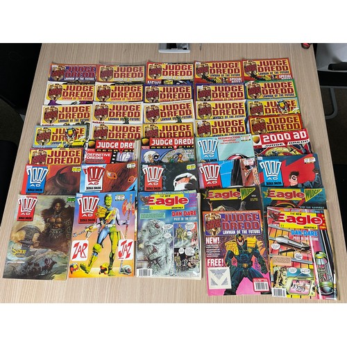 75 - UK Comics Job Lot, Featuring Judge Dredd, 2000AD and Eagle. 32 Comics in total.
Judge Dredd Lawman o... 