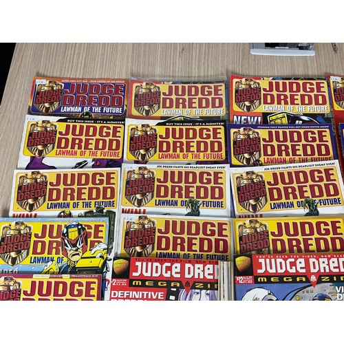 75 - UK Comics Job Lot, Featuring Judge Dredd, 2000AD and Eagle. 32 Comics in total.
Judge Dredd Lawman o... 