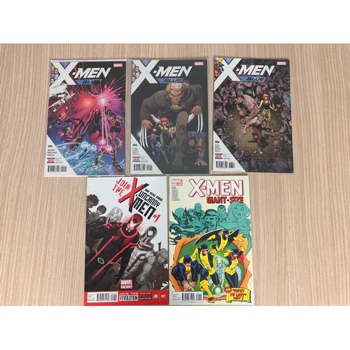 105 - X-MEN Bundle. Marvel Comics from 1991 Onwards 29 comics in total featuring: X-Men Vol 2, New X-Men, ... 