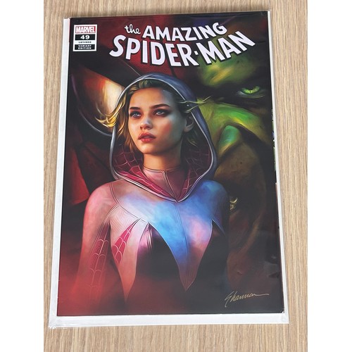 141 - AMAZING SPIDERMAN #49 (legacy #850) - Shannon Maer Spider-Gwen Variant. NM Condition. Marvel Comics.