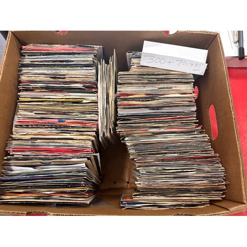 302 - 300+ 70's & 80's Vinyl record 7 