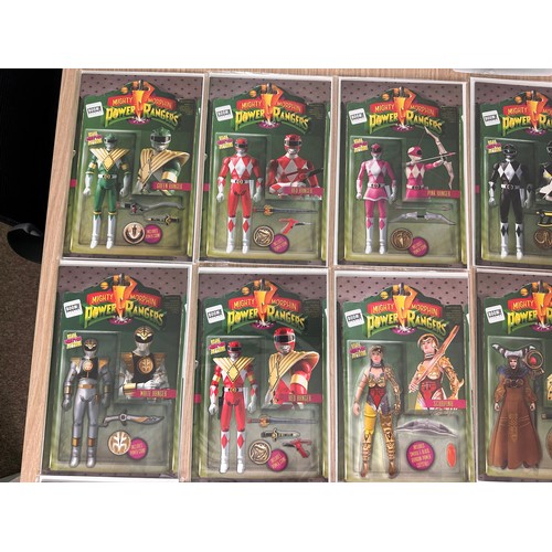 26 - Mighty Morphin Power Rangers Vol 4. #1 - 24 Boom Comics (2016) Complete Action Figure Variant Set. N... 