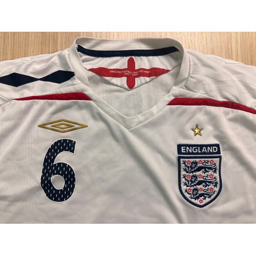 296 - ENGLAND 2008 Home Football Shirt, Umbro, Terry 6. Size Large. Official Authentic Team Shirt With Joh... 