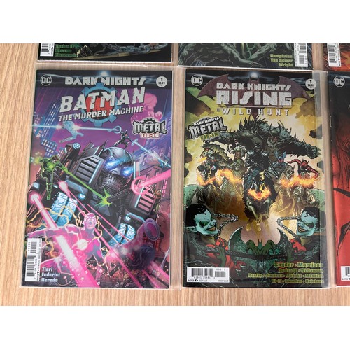 211 - Batman: Dark Knights Metal tie-ins x 8 (foil & standard covers) DC Comics. 2017. All Bagged All VFN ... 