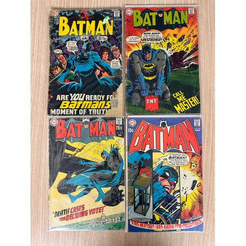 225 - Batman #211,215,219,220. DC Comics 1969/70. Various Conditions from Fair to Good.