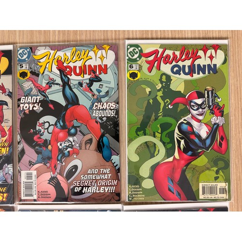 248 - Harley Quinn bundle: incl. #3 (1st team-up of Harley Quinn, Catwoman and Poison Ivy in the DCU), 4, ... 