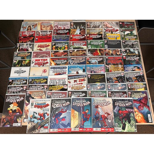 273G - Amazing Spider-Man bundle  – approx. 75 issues mostly between 603 and 700 including additional extra... 