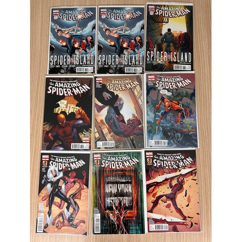 273G - Amazing Spider-Man bundle  – approx. 75 issues mostly between 603 and 700 including additional extra... 