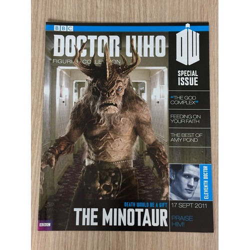 330 - DOCTOR WHO EAGLEMOSS FIGURINE - SPECIAL #17 - 'THE MINOTAUR' INCLUDING MAGAZINE.
 
Part of a series ... 