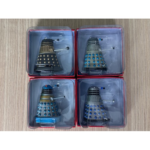 332 - DOCTOR WHO EAGLEMOSS FIGURINES RARE DALEKS COLLECTION #1 - 13 PLUS  MAGAZINES, BINDER AND STAND. VER... 