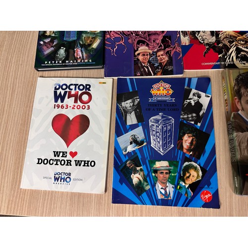 348 - DOCTOR WHO BOOK AND MAGAZINE BUNDLE. 14 items in total, all excellent condition.