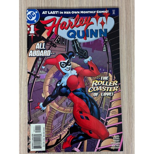 49 - HARLEY QUINN #1.  DC Comics (2000). Premiere issue of the first Harley  Quinn ongoing series. Key Co... 