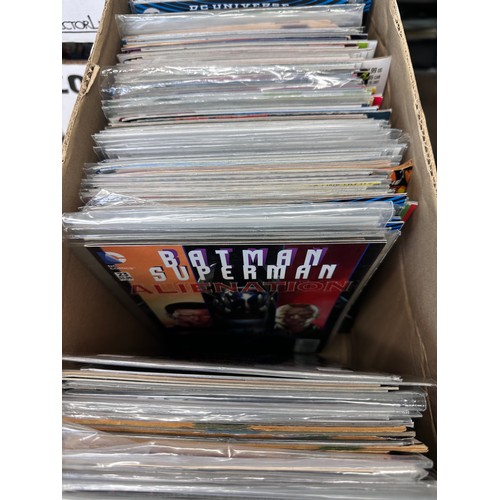 1 - HUGE DC COMIC LOT BUNDLE OF OVER 1,000 COMICS.
All  DC Comics, various decades. Featuring: Superman,... 